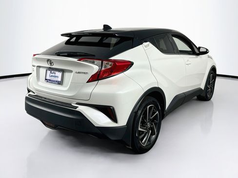 Used 2021 Toyota C-HR Limited FWD image 5