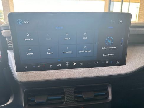 Used 2025 Ford Maverick XLT w/ XLT Luxury Package FWD image 11