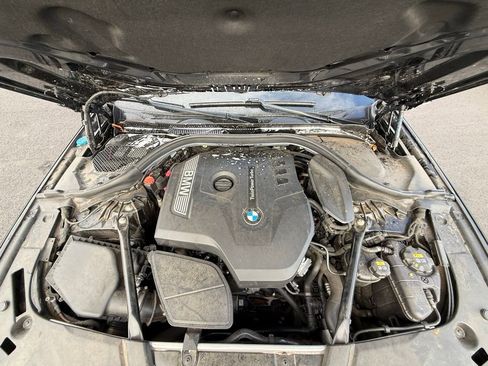 Used 2018 BMW 530i xDrive AWD/4WD image 28