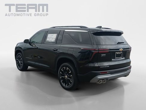 New 2026 Chevrolet Traverse LT w/ Sun and Wheel Package image 5