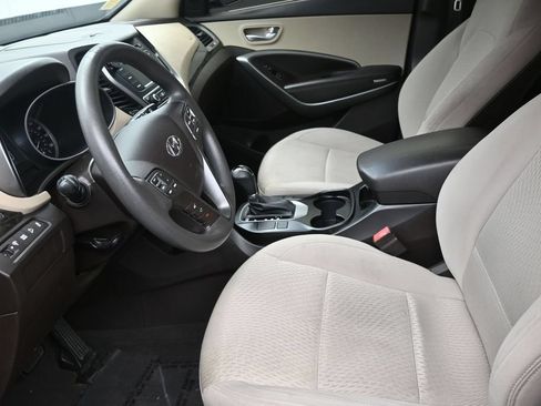 Used 2018 Hyundai Santa Fe Sport FWD image 12