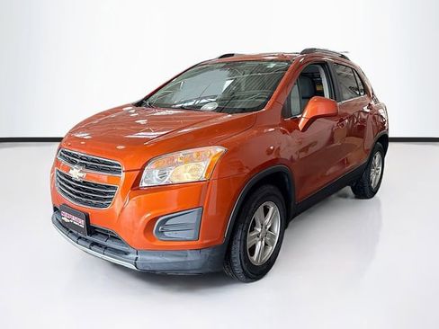 Used 2016 Chevrolet Trax LT image 1