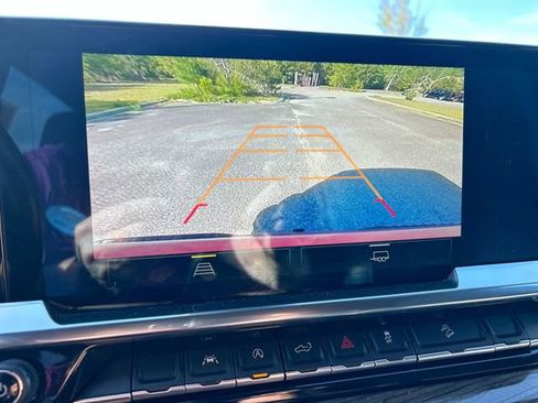 Used 2022 Chevrolet Silverado 1500 RST w/ Z71 Off-Road Package image 21