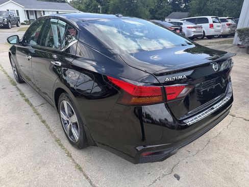 Used 2020 Nissan Altima 2.5 SV FWD image 7