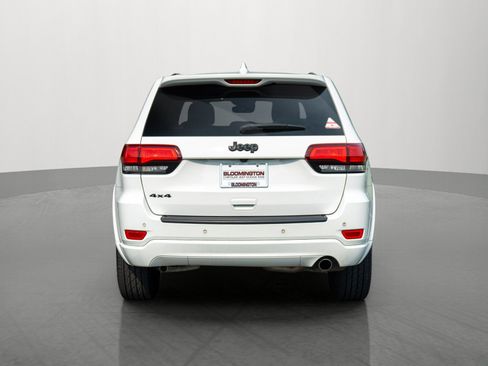 Used 2019 Jeep Grand Cherokee Altitude AWD/4WD image 6