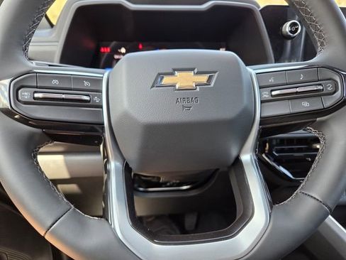 Used 2026 Chevrolet Colorado W/T w/ WT Custom Package RWD image 34