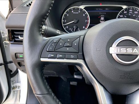 Used 2025 Nissan Sentra SV w/ All-Weather Package image 21