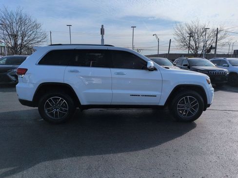 Used 2019 Jeep Grand Cherokee Limited w/ Luxury Group II image 6