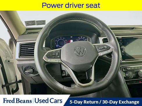 Used 2023 Volkswagen Atlas SE image 13