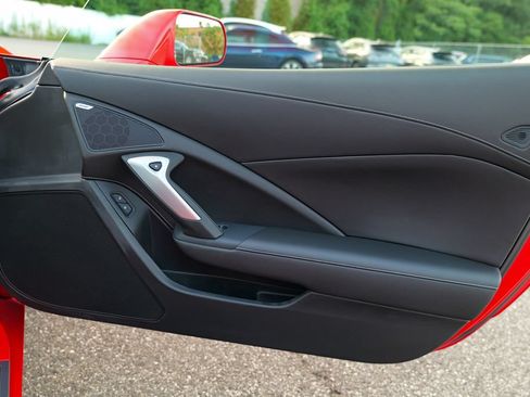 Used 2016 Chevrolet Corvette Stingray Coupe RWD image 28