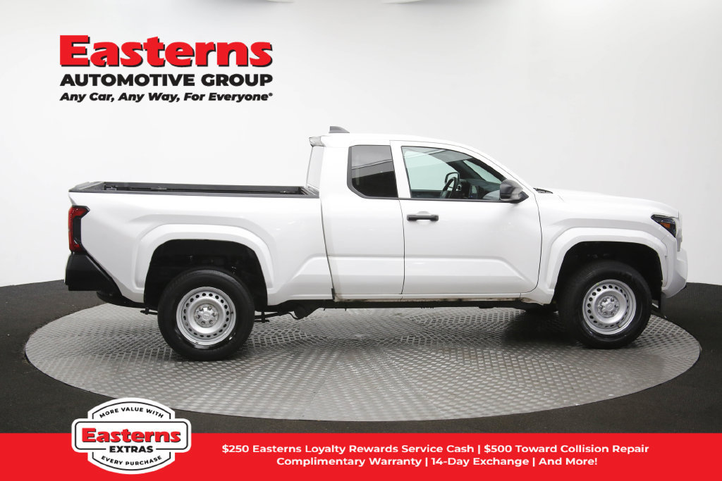 Used 2025 Toyota Tacoma SR RWD image 41