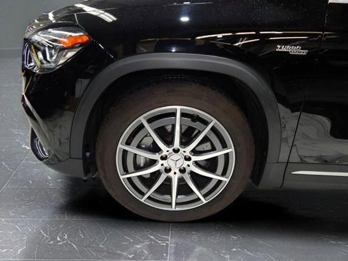 Used 2021 Mercedes-Benz GLA 45 AMG 4MATIC image 11