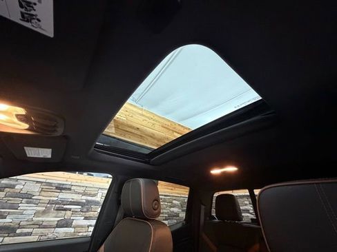 Used 2023 GMC Canyon AT4 w/ AT4 Premium Package image 24