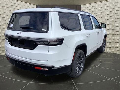 New 2026 Jeep Grand Wagoneer Limited AWD/4WD image 8
