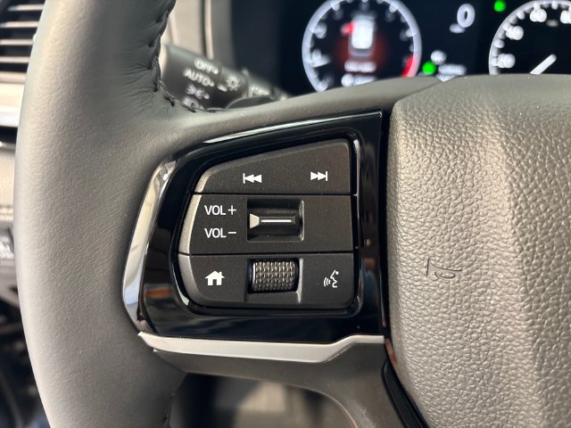 Certified 2026 Honda Odyssey Touring image 7