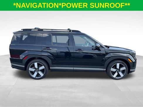 Used 2024 Hyundai Santa Fe Limited AWD/4WD image 3