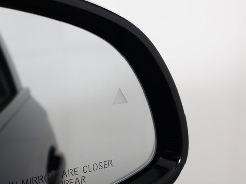 Used 2021 BMW X6 xDrive40i w/ Premium Essential Package image 42