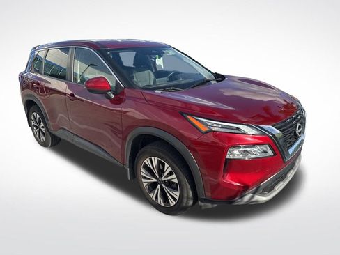 Used 2022 Nissan Rogue SV FWD image 2