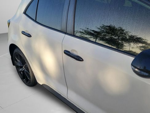 Used 2021 Toyota Corolla SE image 17