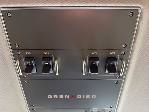 Used 2025 INEOS Grenadier AWD/4WD image 27