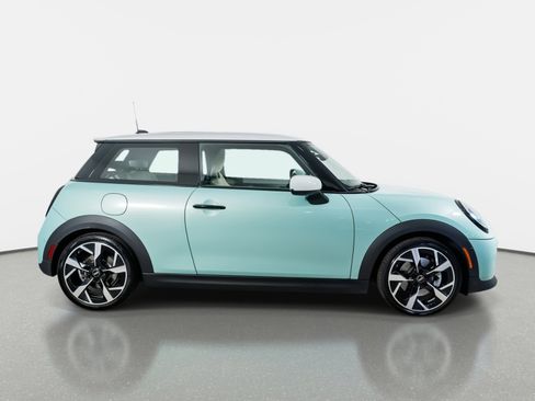 Used 2025 MINI Cooper S image 5