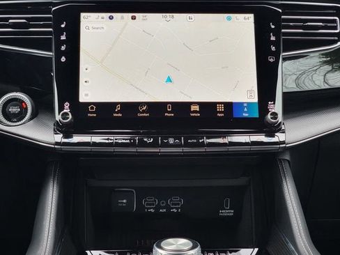 New 2026 Jeep Grand Wagoneer Summit AWD/4WD image 27