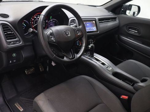 Used 2022 Honda HR-V Sport image 17