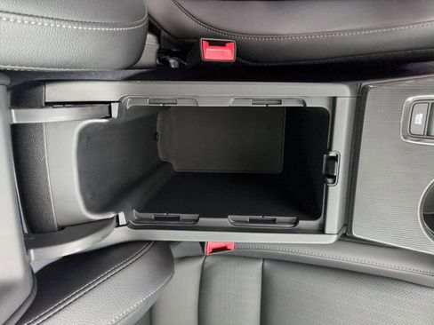 Certified 2025 Honda Civic Sport Touring image 30