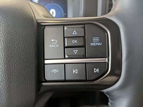 Certified 2025 Ford F150 Platinum w/ Equipment Group 702A High image 22