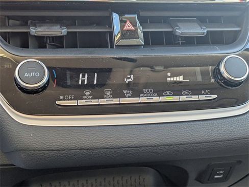 Certified 2025 Toyota Corolla LE image 20