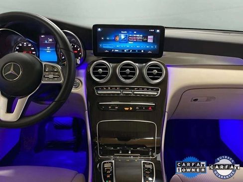 Used 2021 Mercedes-Benz GLC 300 image 13