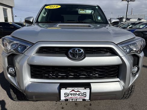 Used 2019 Toyota 4Runner TRD Off-Road image 8