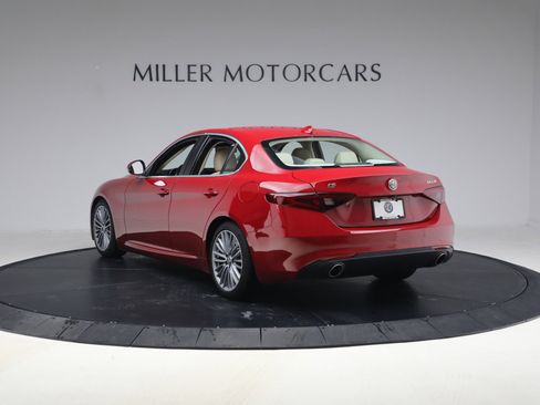 Used 2017 Alfa Romeo Giulia Ti w/ TI Lusso Light Wood Package image 5