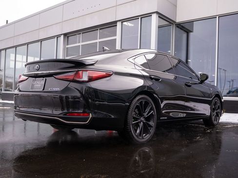 Used 2022 Lexus ES 300h F Sport image 6