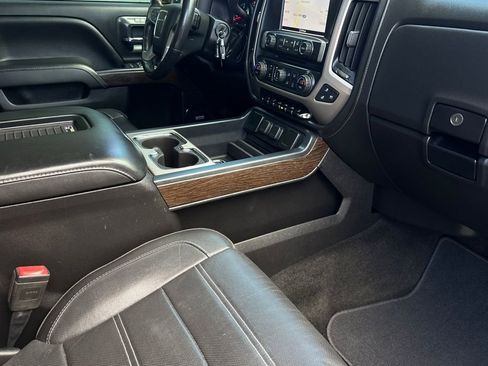 Used 2017 GMC Sierra 1500 Denali RWD image 16