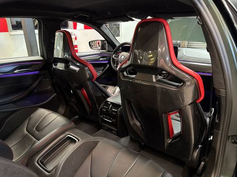 Used 2022 BMW M5 CS image 30