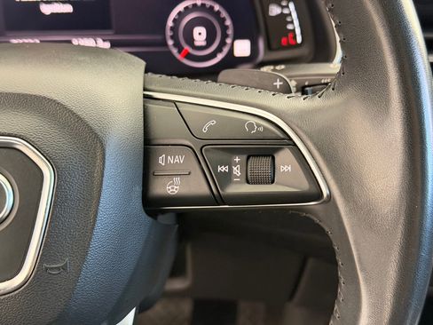 Used 2019 Audi Q7 3.0T Prestige w/ Prestige Package image 31