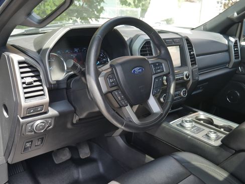 Certified 2019 Ford Expedition Max XLT w/ Equipment Group 202A AWD/4WD image 4