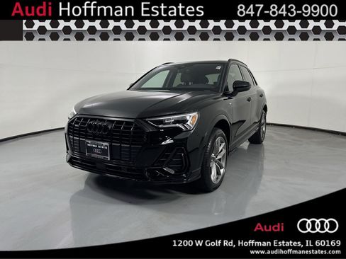 Used 2023 Audi Q3 2.0T Premium Plus w/ Premium Plus Package AWD/4WD image 1