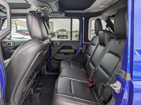 Used 2019 Jeep Wrangler Unlimited Rubicon AWD/4WD image 13
