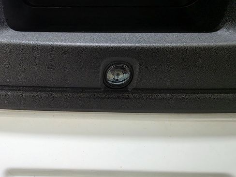 Used 2022 Chevrolet Colorado LT w/ Fleet Safety Package image 25