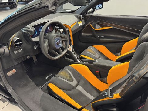 New 2026 McLaren 750S Spider image 14