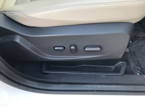 Used 2018 Ford Escape Titanium image 49