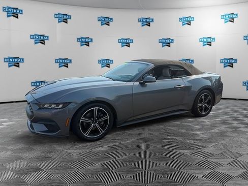 Used 2024 Ford Mustang Premium RWD image 10