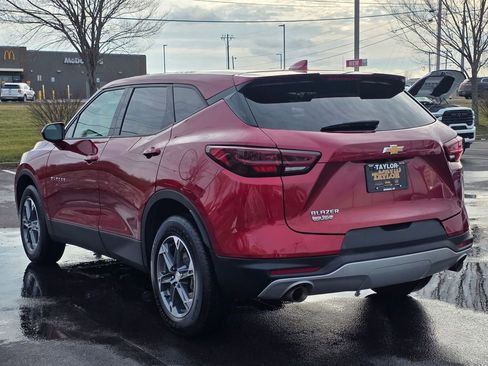 Used 2025 Chevrolet Blazer LT image 7