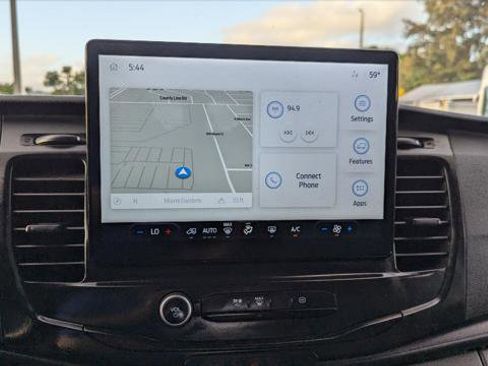 Used 2022 Ford E-Transit 148 High Roof Extended image 22