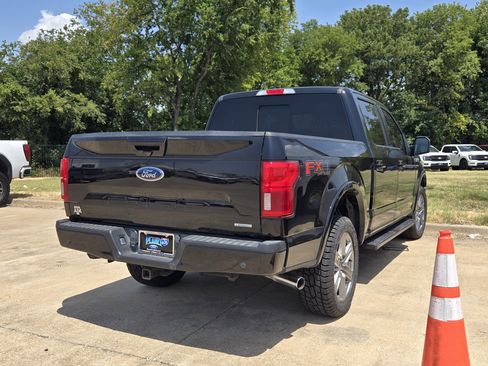 Used 2019 Ford F150 Lariat w/ Equipment Group 502A Luxury AWD/4WD image 6