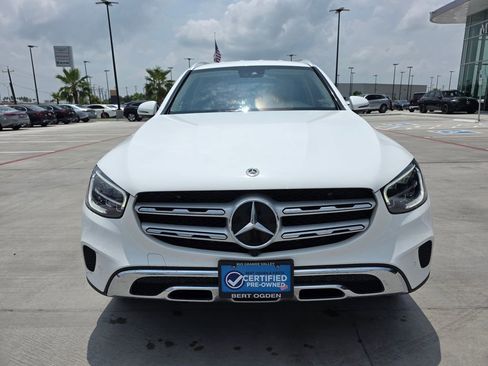 Certified 2022 Mercedes-Benz GLC 300 image 2