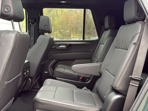 Used 2025 Chevrolet Tahoe RST w/ RST Capability Package AWD/4WD image 27