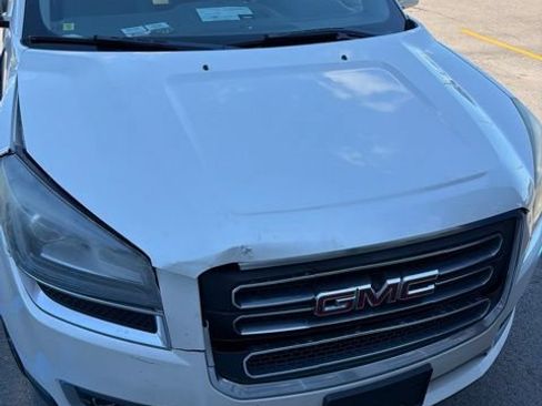 Used 2014 GMC Acadia SLT AWD/4WD image 2
